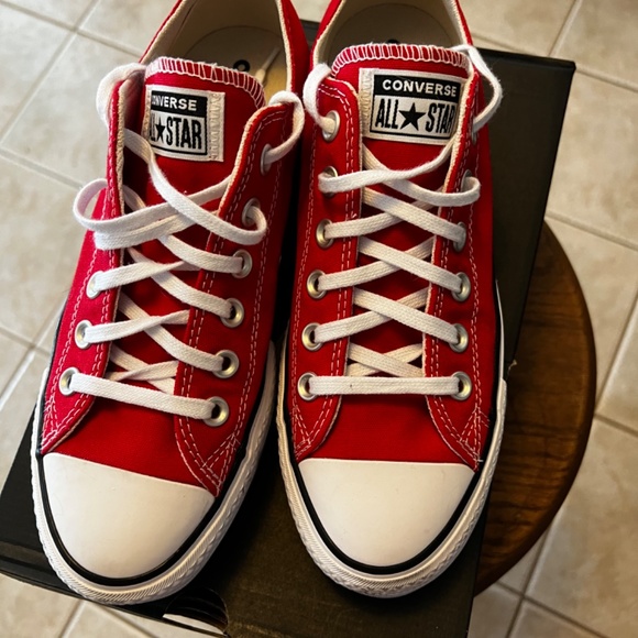 Red Converse All Stars - New - Picture 7 of 8